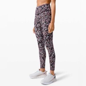 Lululemon Fast and Free Tight II 25"
Kaleidoscopic Pink Multi